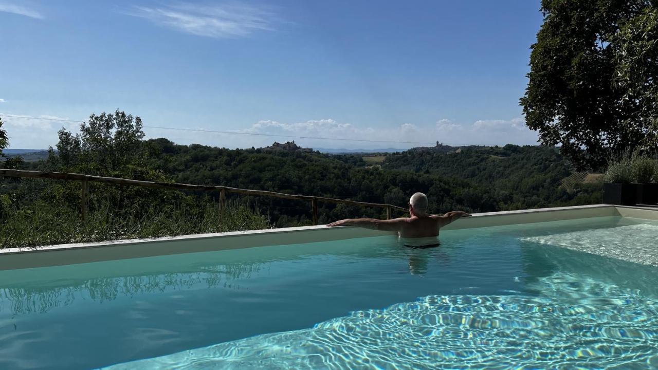 Montegrosso dʼAsti Cascina Giantino Suite Cantina - G A Y - M E N - O N L Y (Adults Only) מראה חיצוני תמונה
