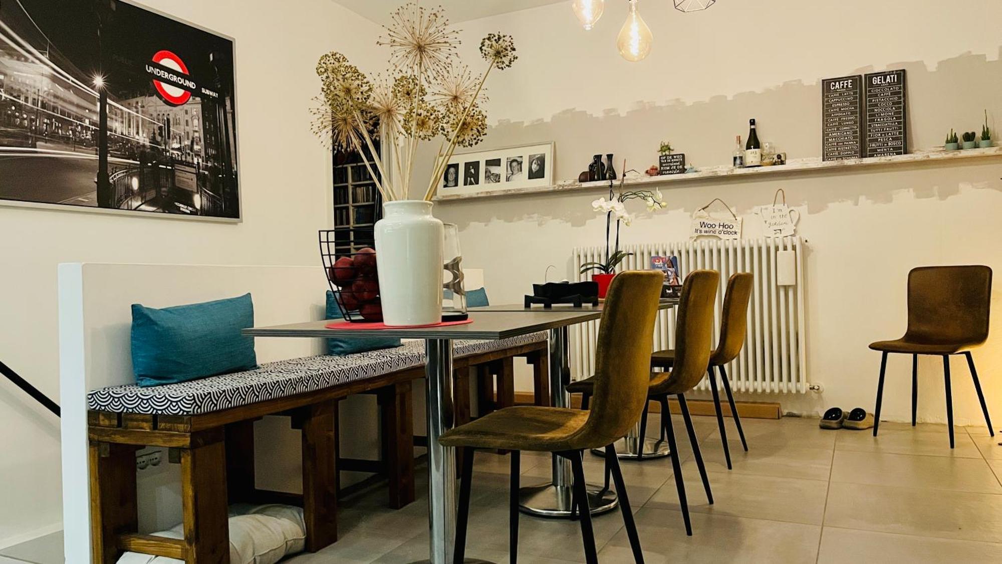 Montegrosso dʼAsti Cascina Giantino Suite Cantina - G A Y - M E N - O N L Y (Adults Only) מראה חיצוני תמונה